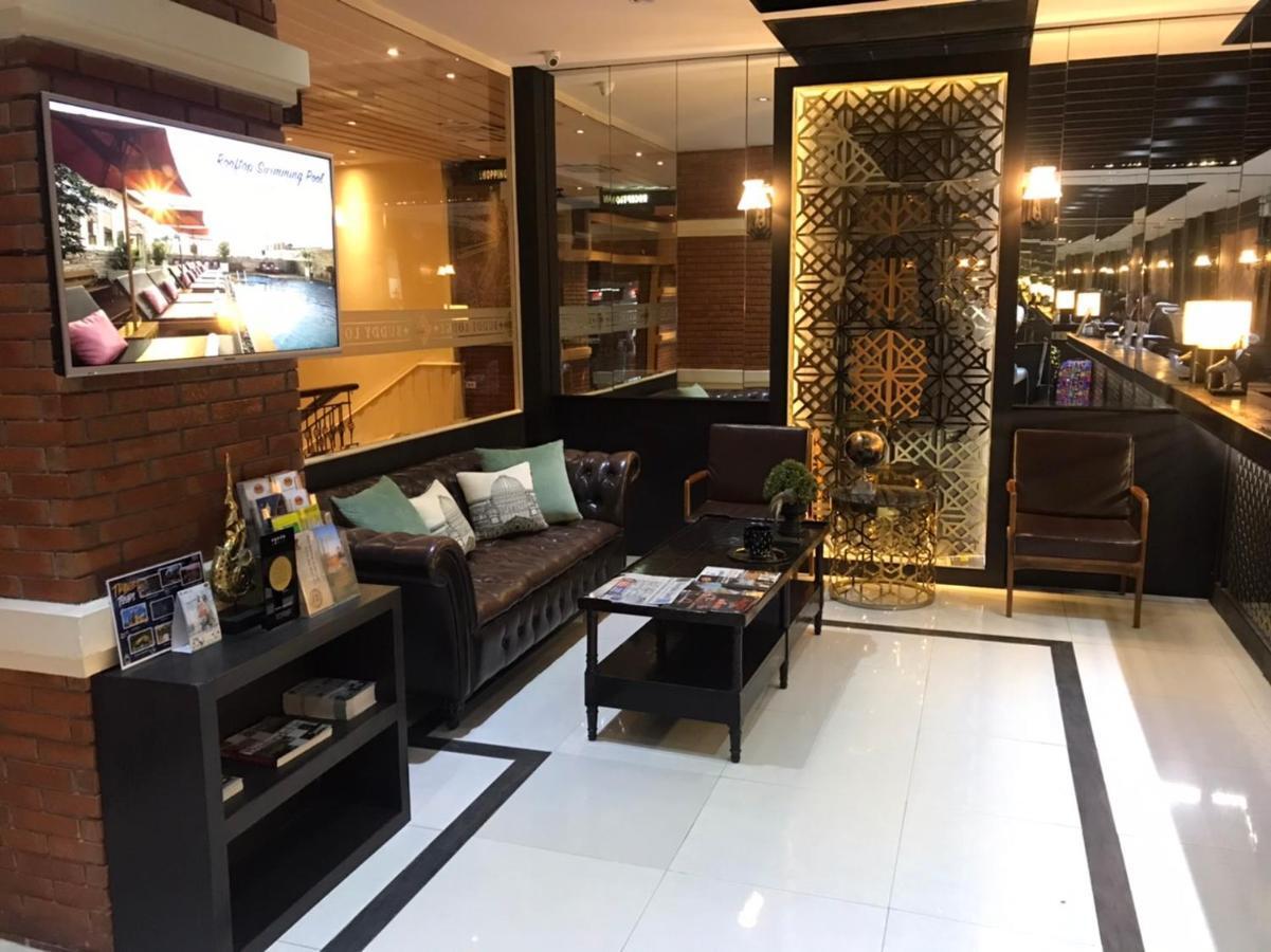Buddy Lodge, Khaosan Road Банкок Екстериор снимка